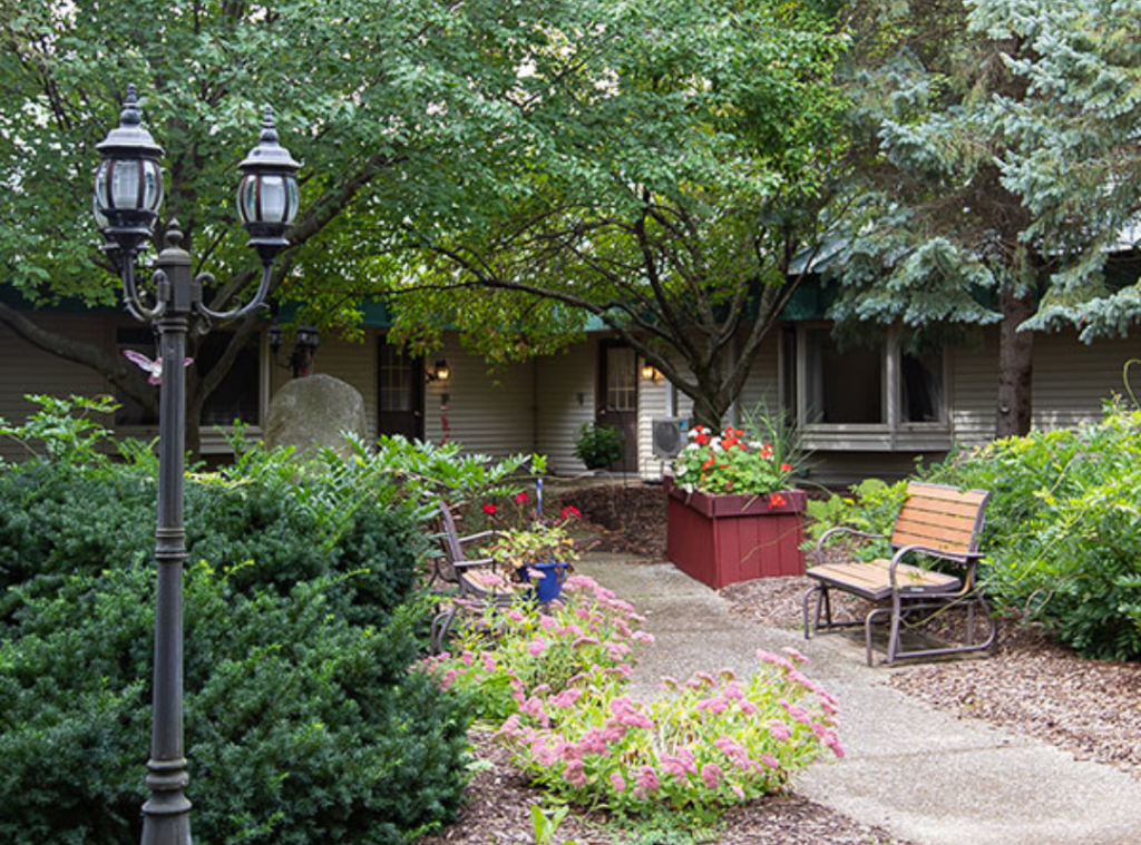retirement homes near me in grand rapids mi